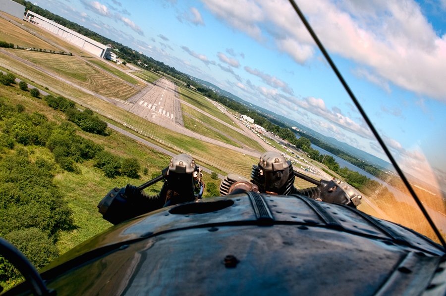 Airport Landing