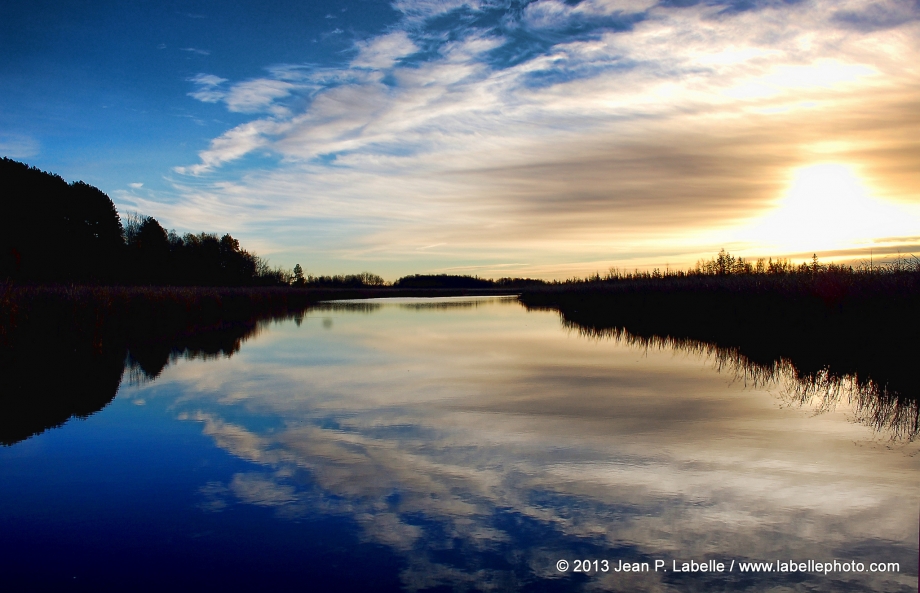 Sunrise at Mer Bleue Bog