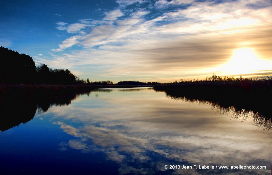 Sunrise at Mer Bleue Bog