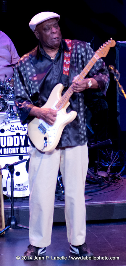 Buddy Guy performs in concert at Centrepointe Theatre on Sunday, April 6, 2014.