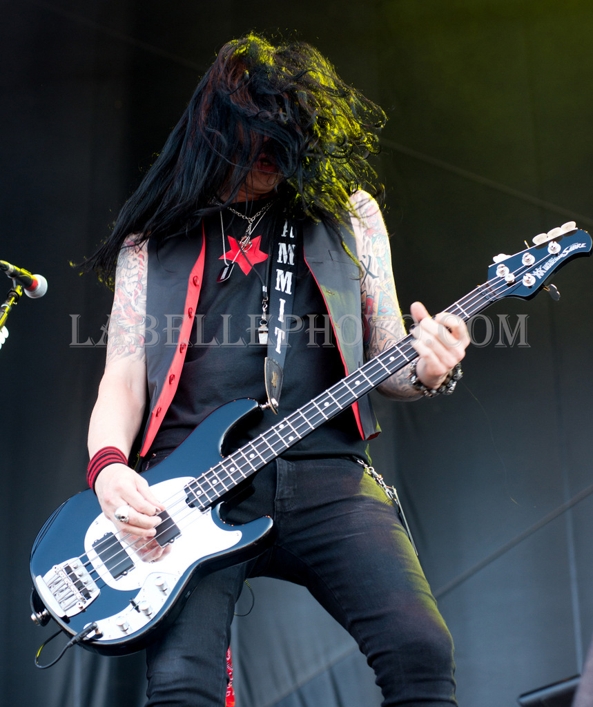 Slash featuring Myles Kennedy and The Conspirators rock RBC Royal Bank Bluesfest on July 11, 2014